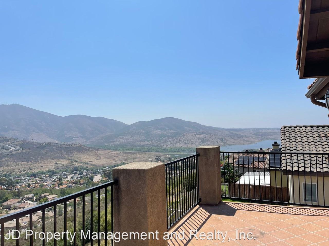 3147 Pointe Pkwy - Photo 3 of 33