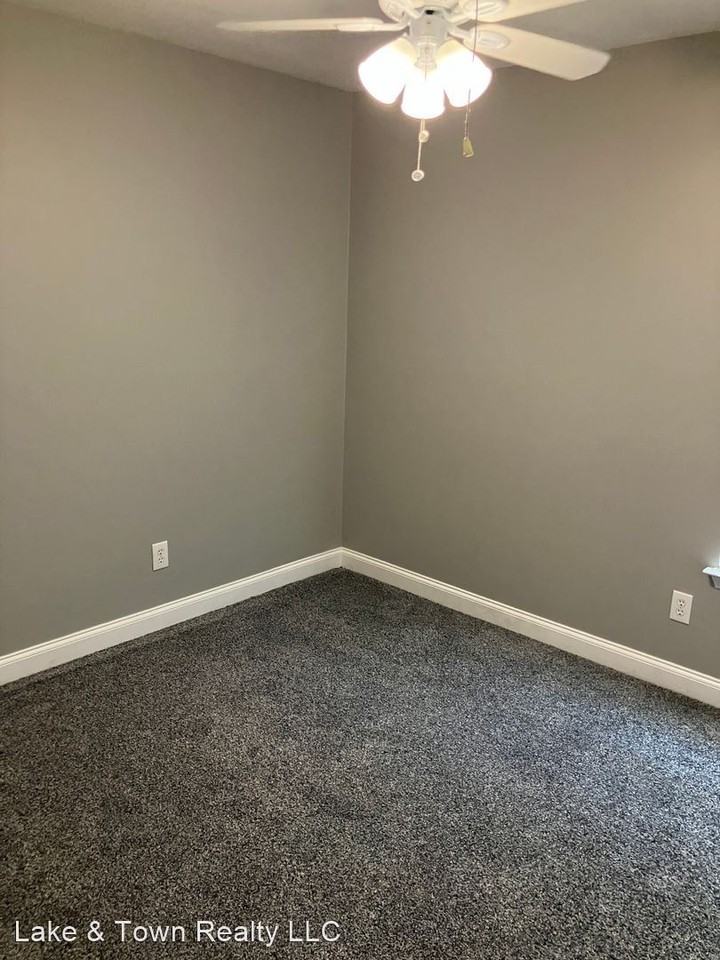 12503 Twelvetrees Ln - Photo 2 of 25