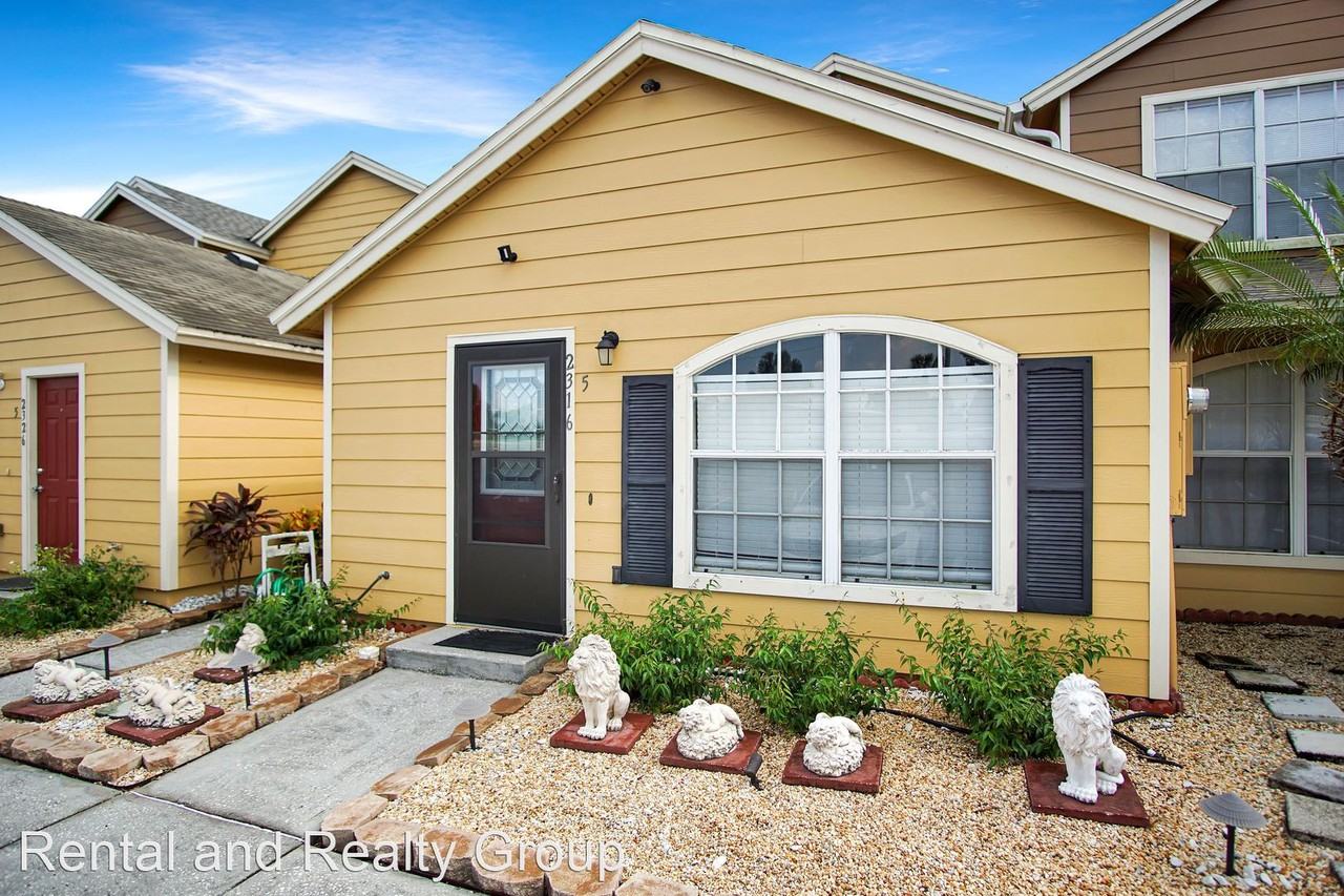 2316 Fan Palm Dr - Photo 3 of 21