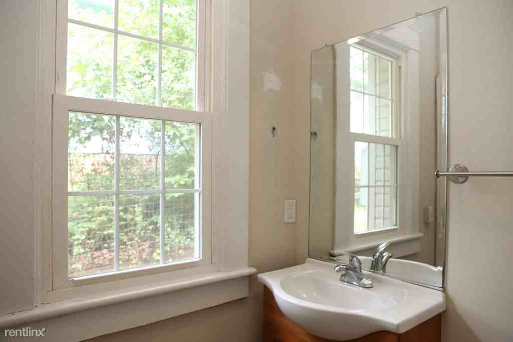 1704 Walker Ave - Photo 3 of 50