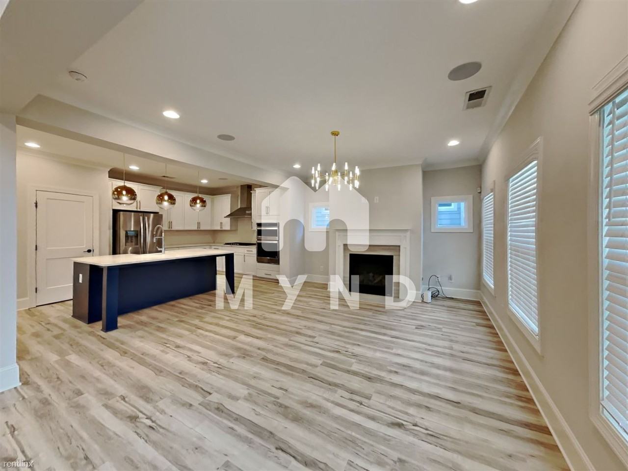2055 Drew Dr - Photo 2 of 20