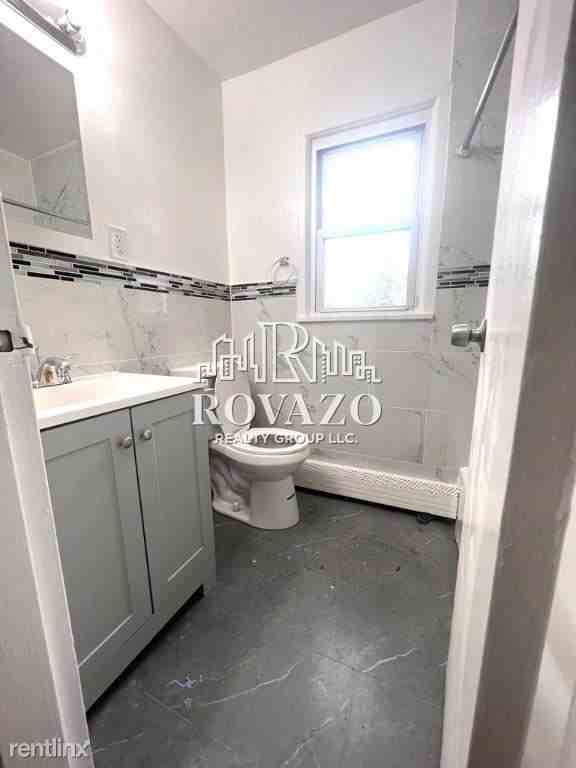 41 Smith St - Photo 2 of 3