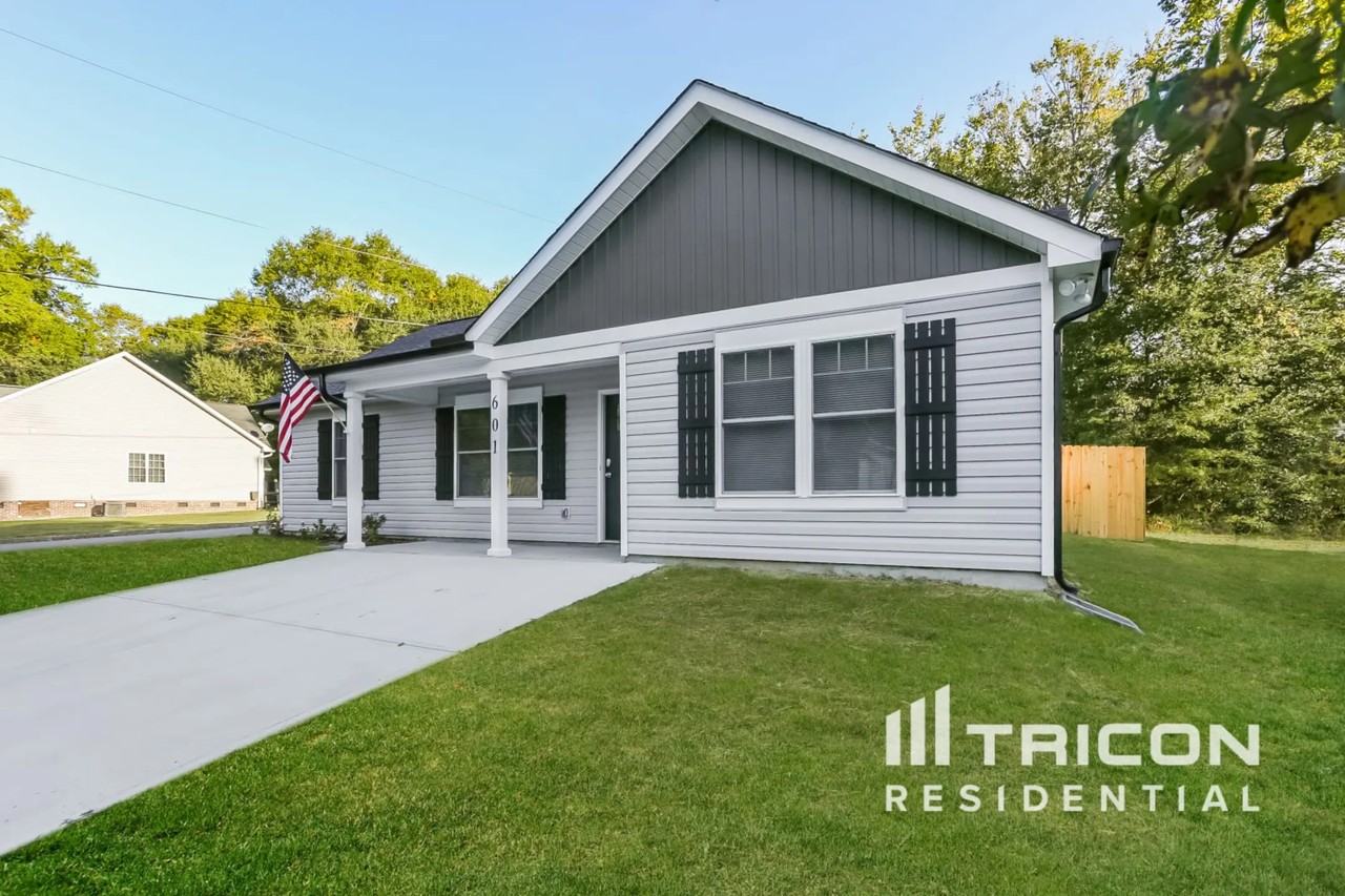 601 Reid St - Photo 2 of 35