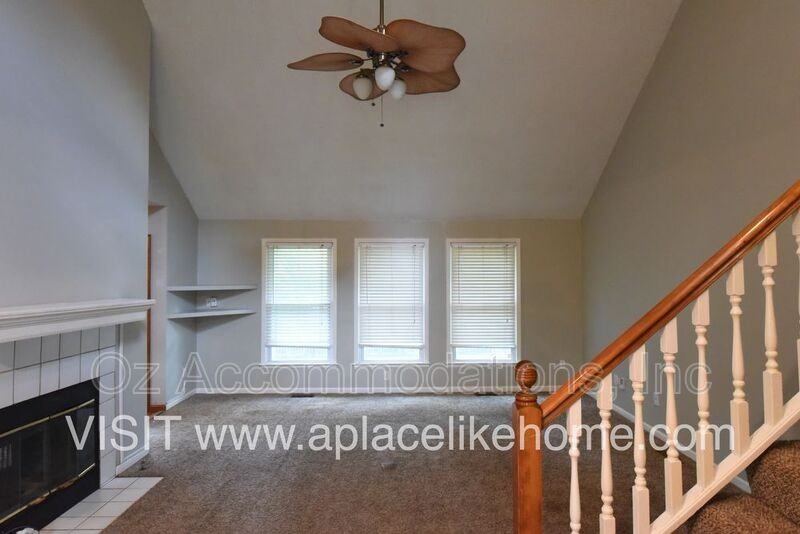 6301 W 153rd St - Photo 6 of 30