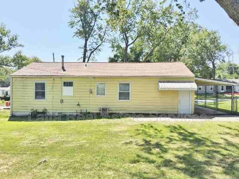 107 N Peck Dr - Photo 2 of 13