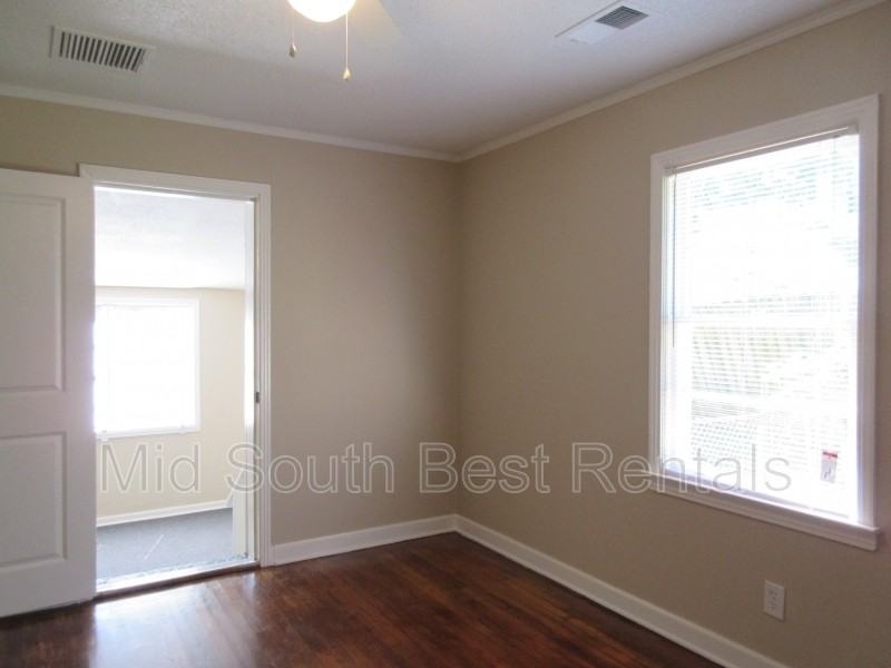 3150 Ridgecrest St - Photo 6 of 8