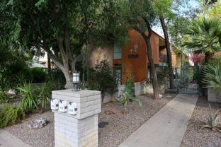 4820 N Woodmere Fairway - Photo 1 of 1