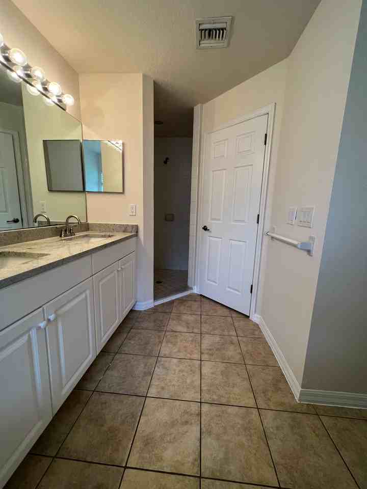 1817 Tomaso Ave - Photo 2 of 18