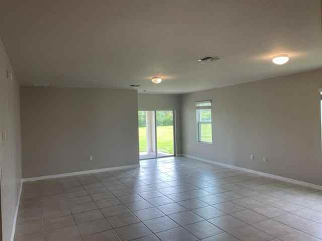 3187 Cozumel Ct - Photo 4 of 10
