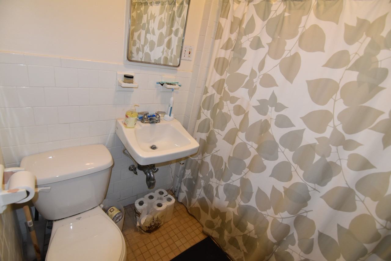 1376 Commonwealth Ave #21 - Photo 5 of 13