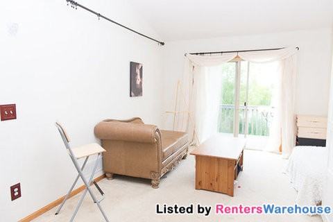 908 12th Pl - Photo 2 of 15