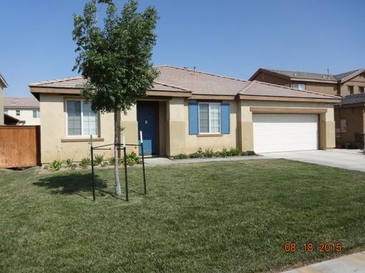 3312 Palm Frond St - Photo 2 of 10