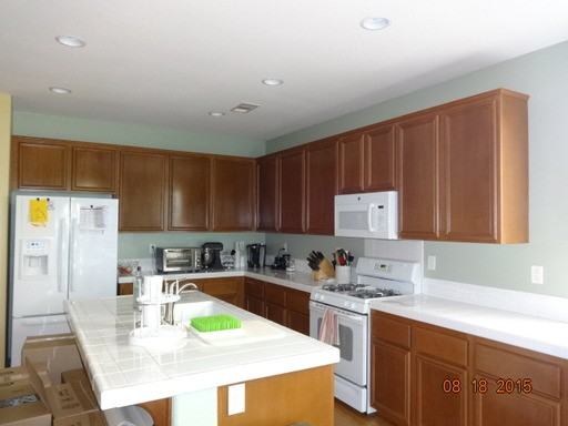 3312 Palm Frond St - Photo 3 of 10