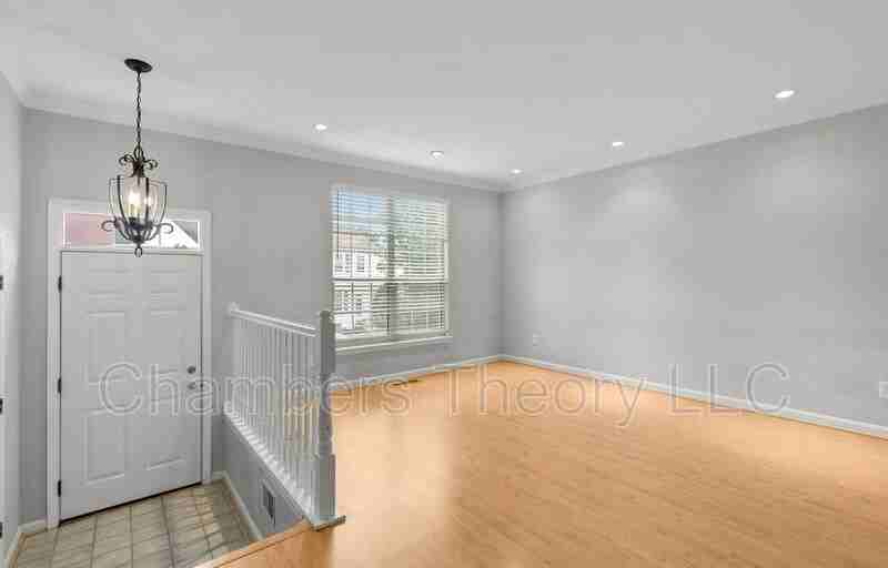 6849 Signature Cir - Photo 4 of 33