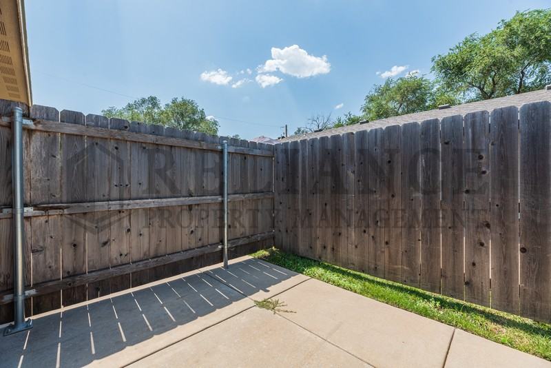 4206 W Newell St - Photo 3 of 20