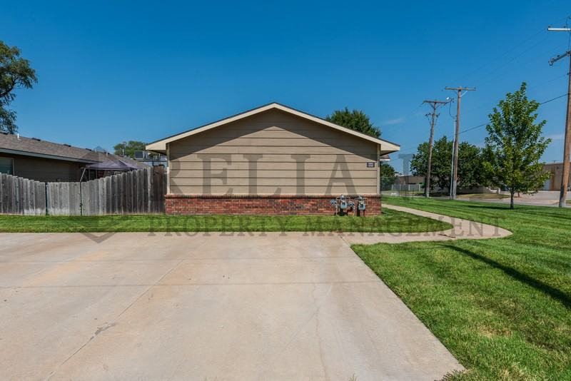 4206 W Newell St - Photo 6 of 20