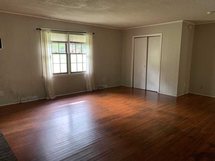 7602 Swans Run Rd - Photo 2 of 10