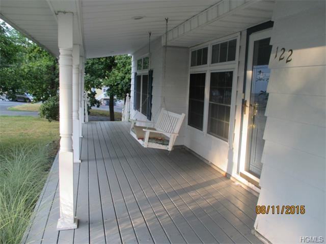 122 Prospect Ave - Photo 2 of 19