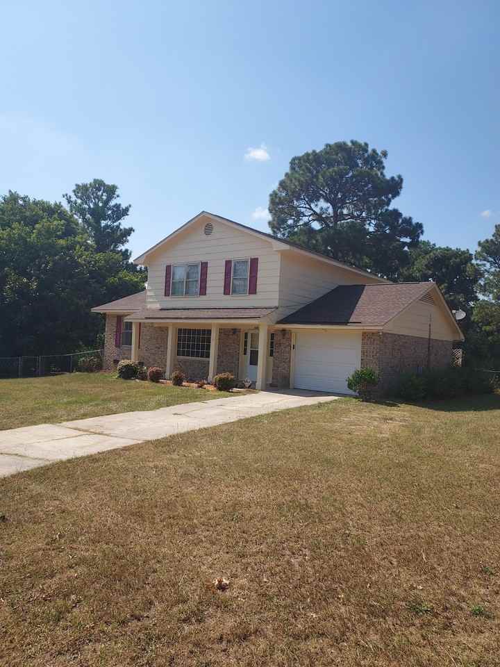 726 Platinum St NA, Fayetteville, NC 28311 3 Bedroom House for 1,350