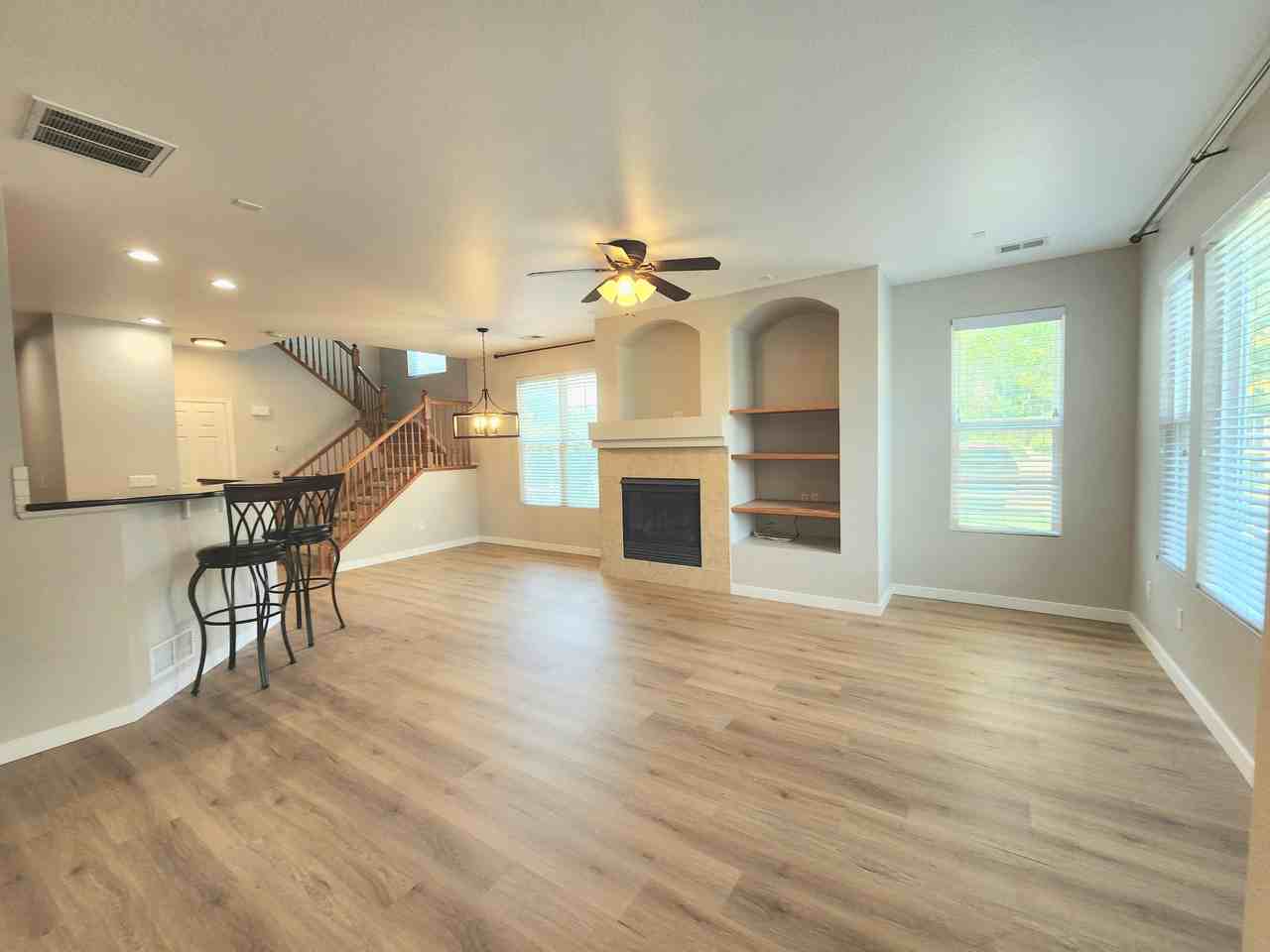 647 S Norfolk Way #NA - Photo 3 of 20