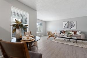 featured image of 333 S Elm St