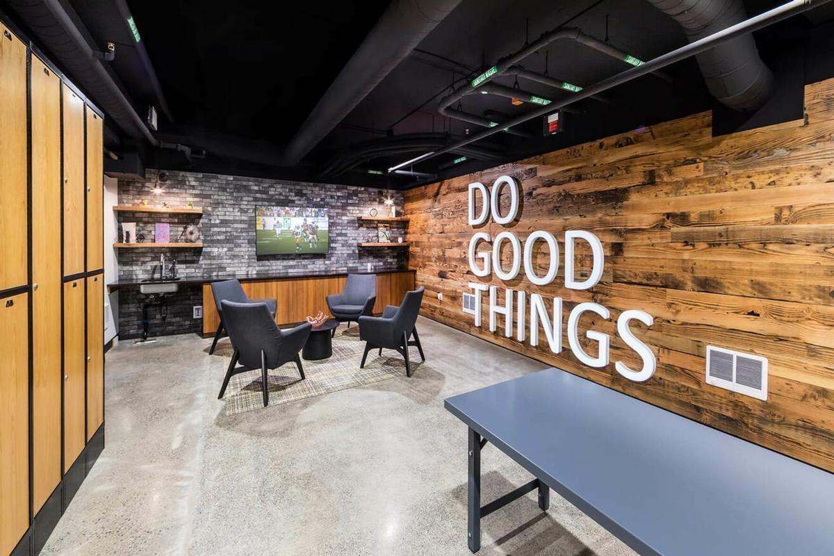 15808 Bear Creek Parkway - Photo 6 of 26