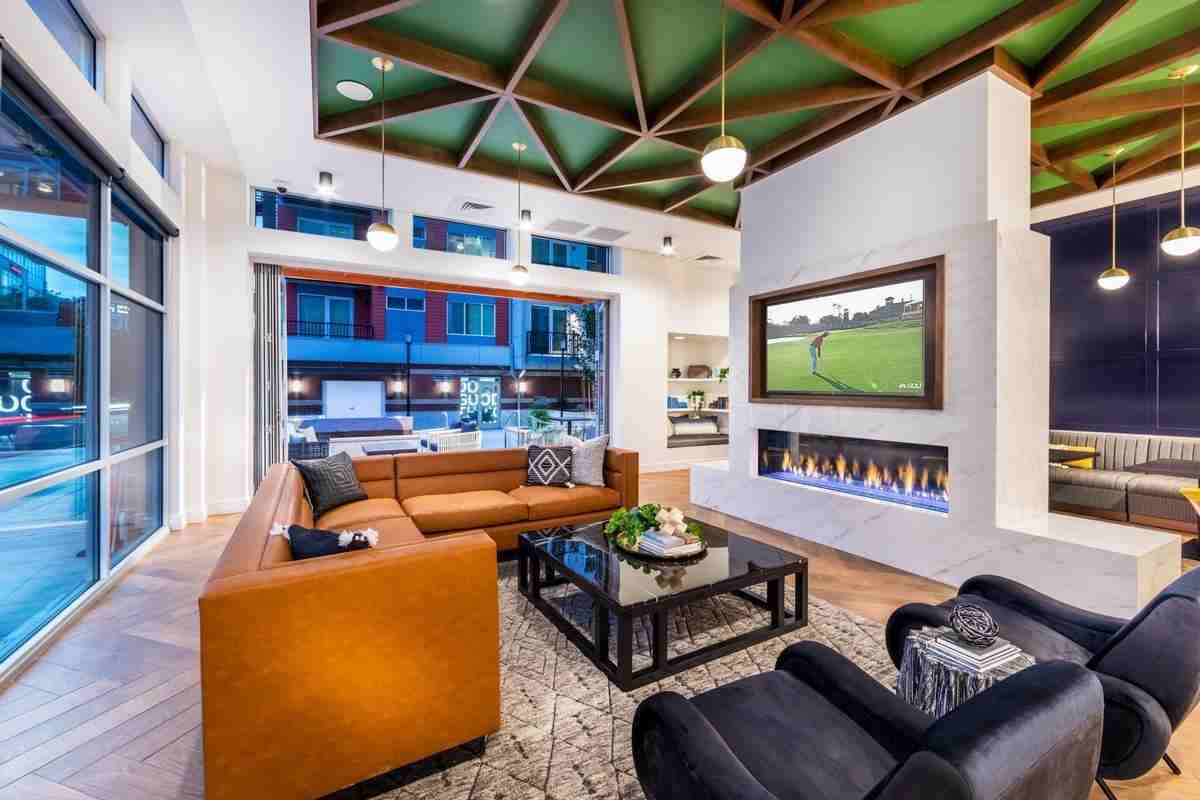 15808 Bear Creek Pkwy - Photo 6 of 26