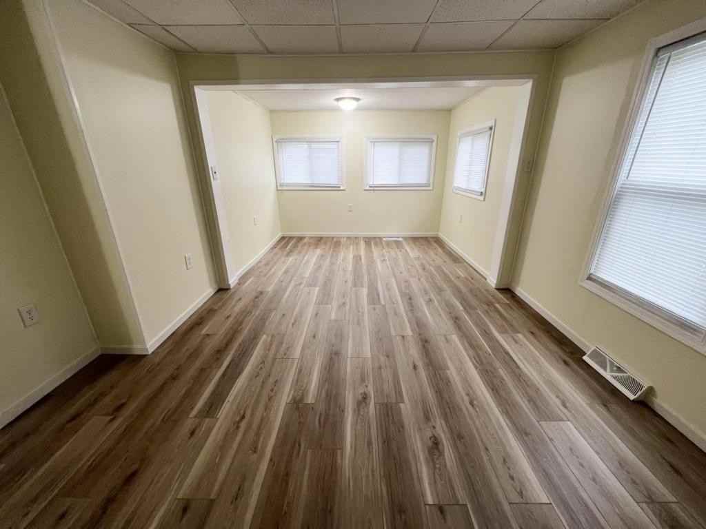 502 Lake St - Photo 4 of 21