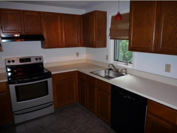 46 Valley W Way - Photo 2 of 12