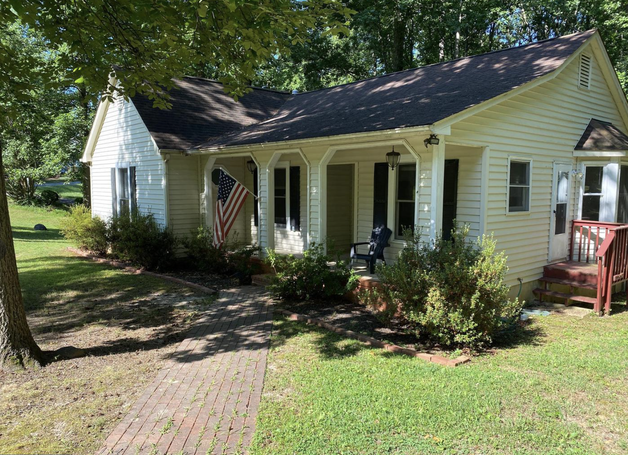 10700 Heavenwood Ct - Photo 2 of 5