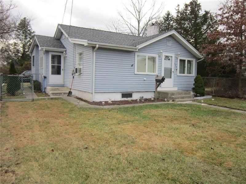 131 Hiawatha Blvd - Photo 3 of 16