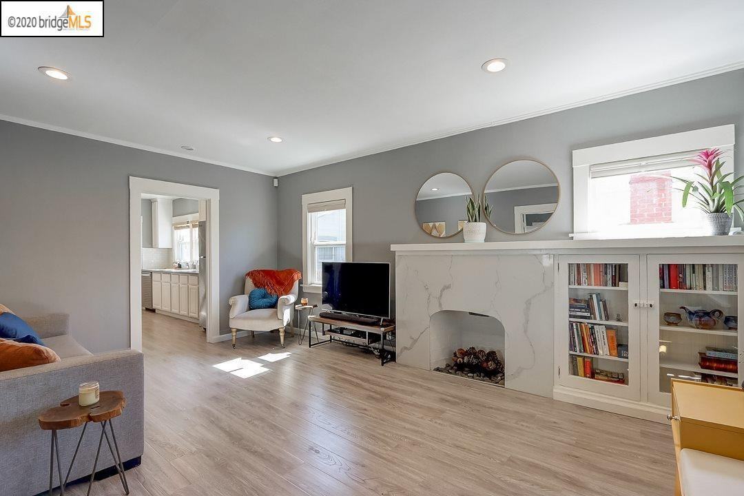 5217 Bancroft Ave - Photo 2 of 50