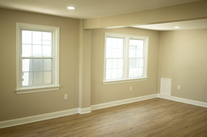 1316 Eastern Ave Ne - Photo 3 of 14