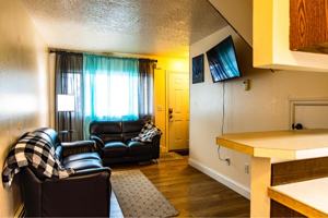 featured image of 5139 Palo Verde Ave #B