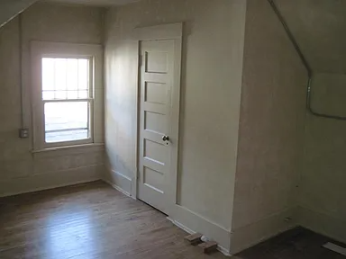 1043 N 31st St #1043 - Photo 6 of 13