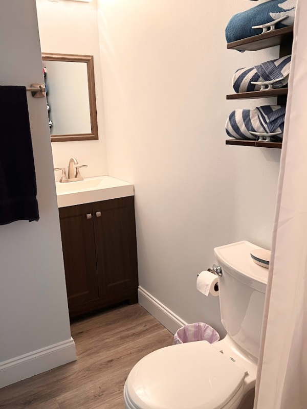 101 123rd St #372 - Photo 5 of 7