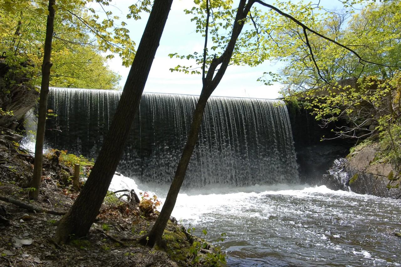 14 Plattekill Rd - Photo 2 of 9