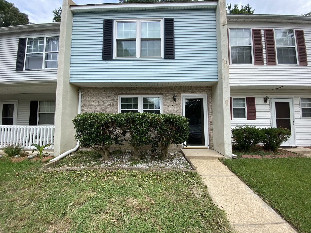 55 Oneonta Dr - Photo 2 of 33