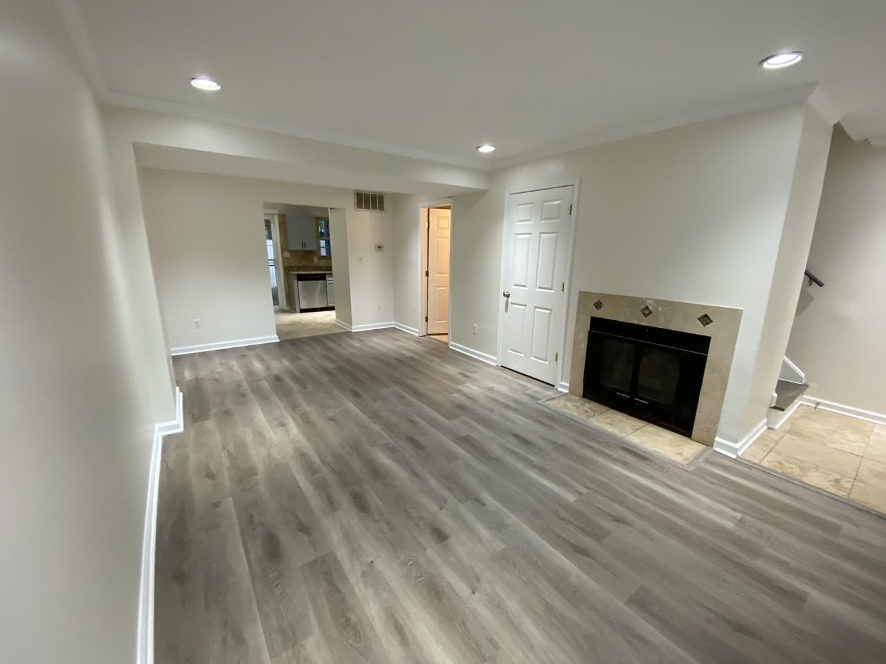 55 Oneonta Dr - Photo 4 of 33