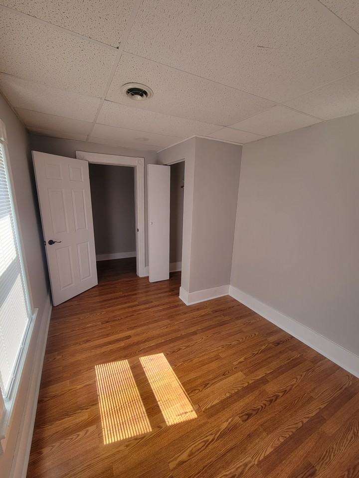 43 Canal St #2 - Photo 3 of 9