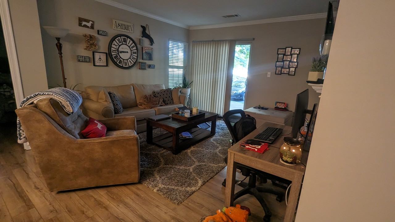 20311 Beechwood Ter #101 - Photo 2 of 5