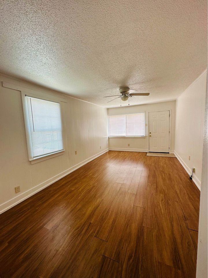 720 Avenue H #NA - Photo 2 of 13