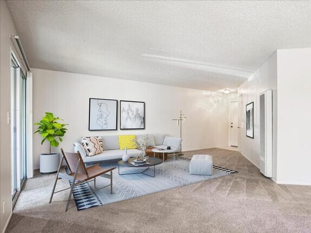 405 Rancho Arroyo Pkwy - Photo 3 of 10