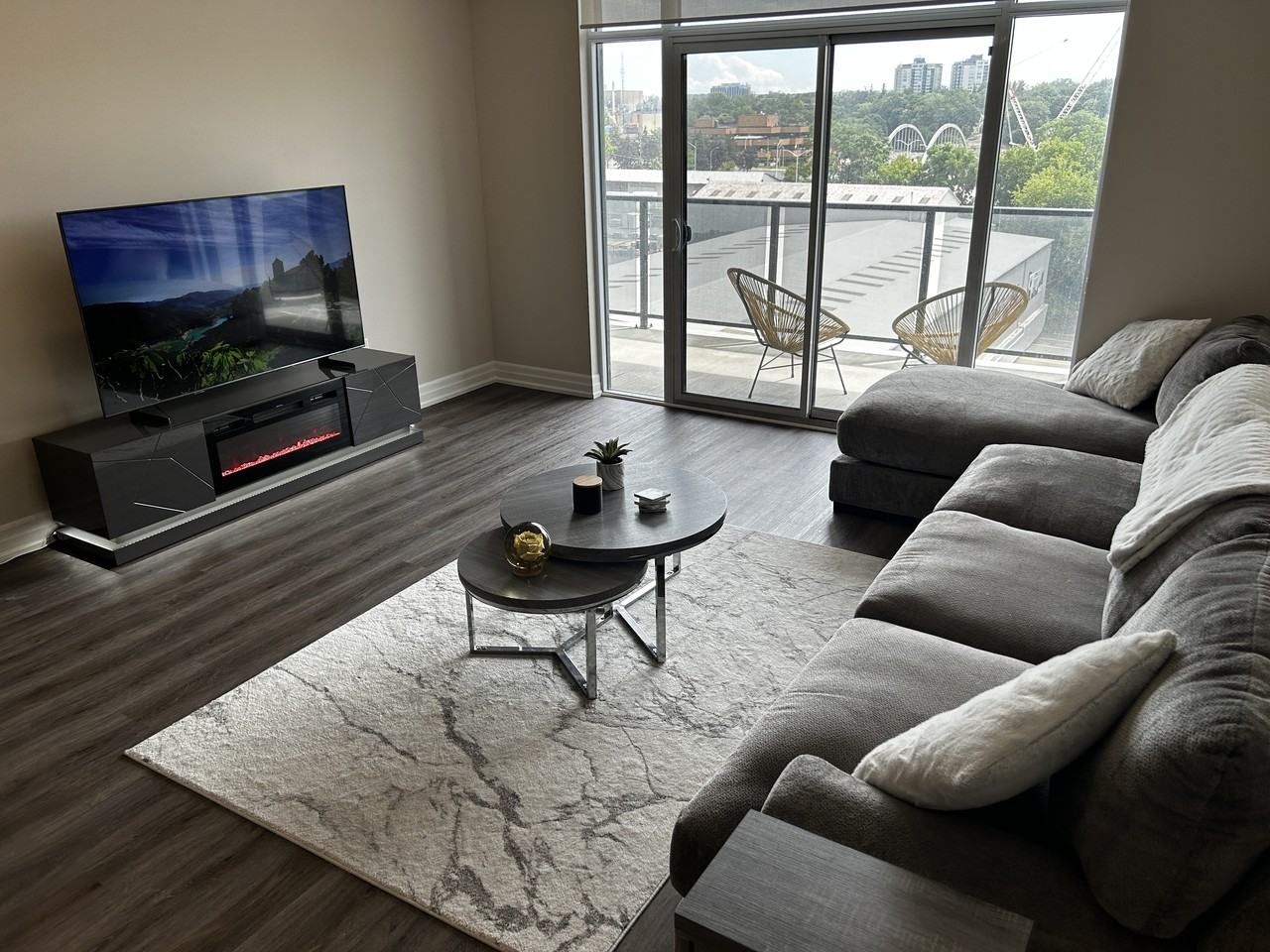 320 Thames Street #611