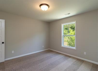 628 Drakewood Rd - Photo 2 of 29