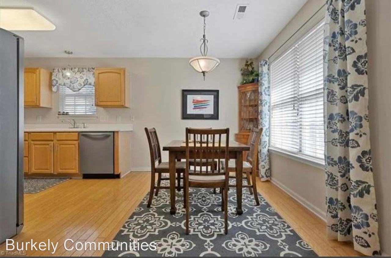 5808 River Glen Dr - Photo 3 of 14