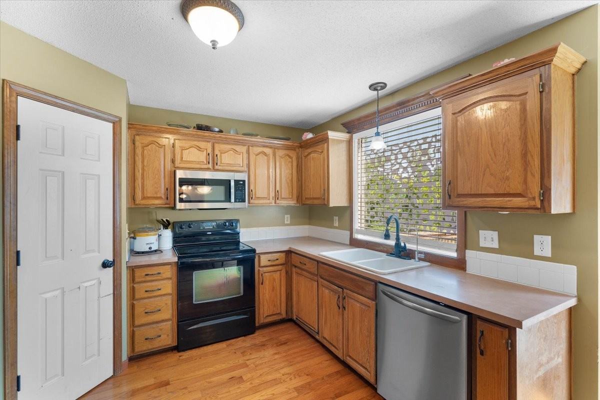 6319 N Colorado St #NA - Photo 3 of 10