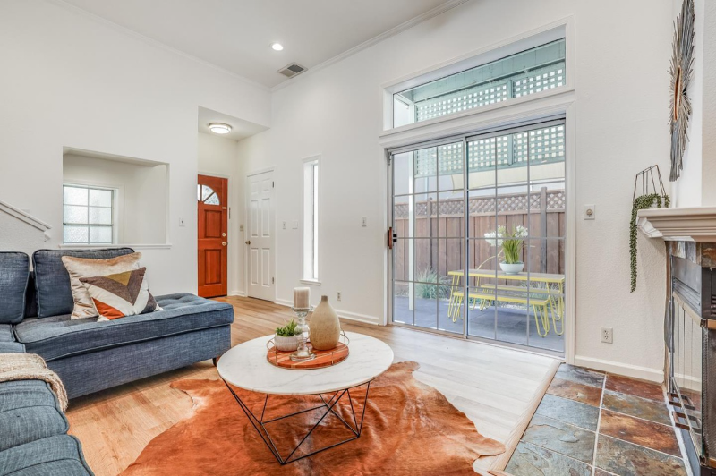 14 Arch St - Photo 2 of 30