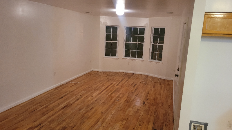 323 E Jersey St #1 - Photo 5 of 31