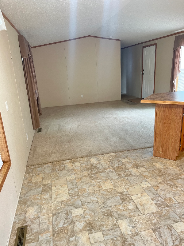 4370 N Montana Ave #F - Photo 3 of 9